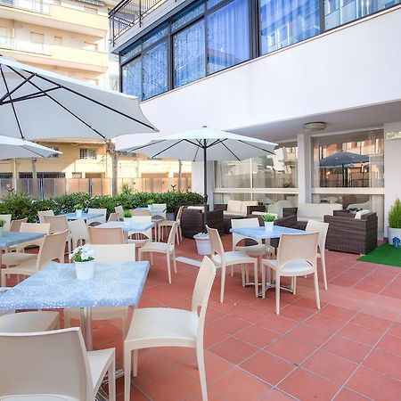 Hotel Mario Чезенатіко Екстер'єр фото