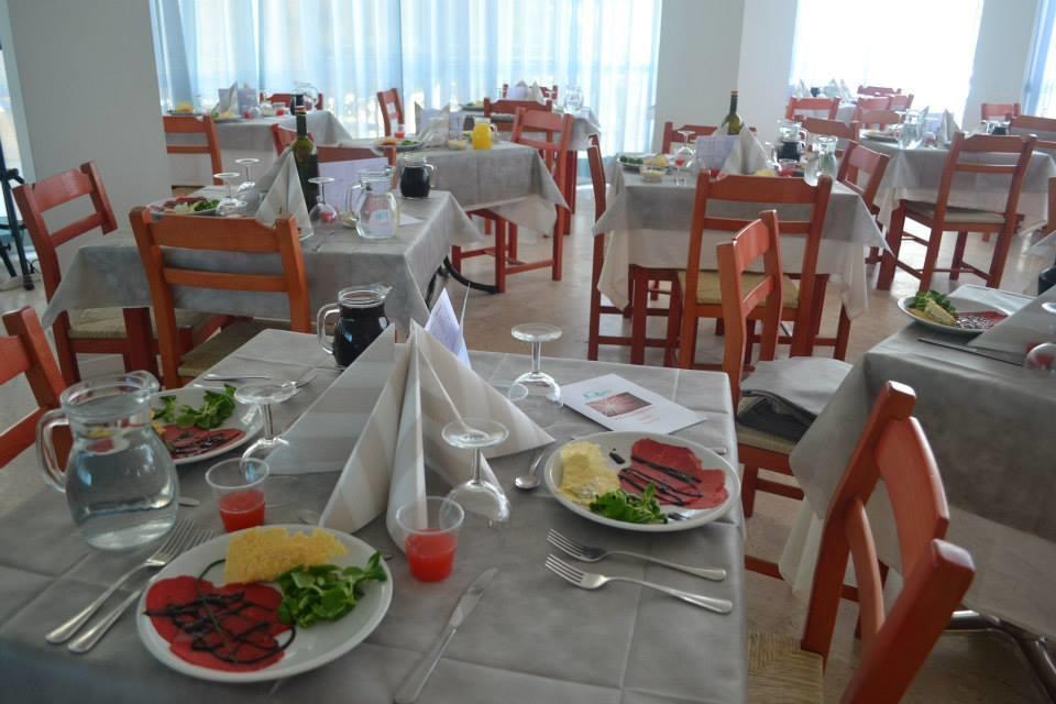 Hotel Mario Чезенатіко Екстер'єр фото